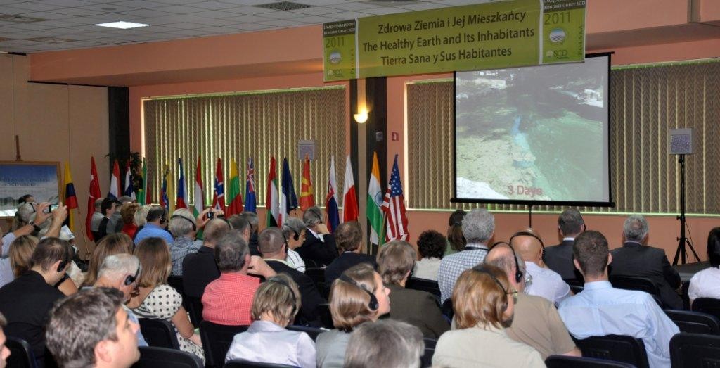 Uczestnicy I Międzynarodowego Kongresu Grupy SCD w Warszawie